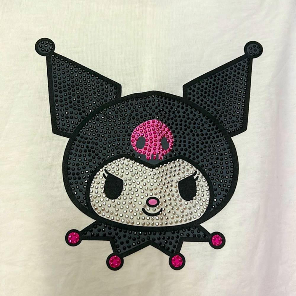NWOT Woman's Kuromi plus size crop top - Picture 2 of 4